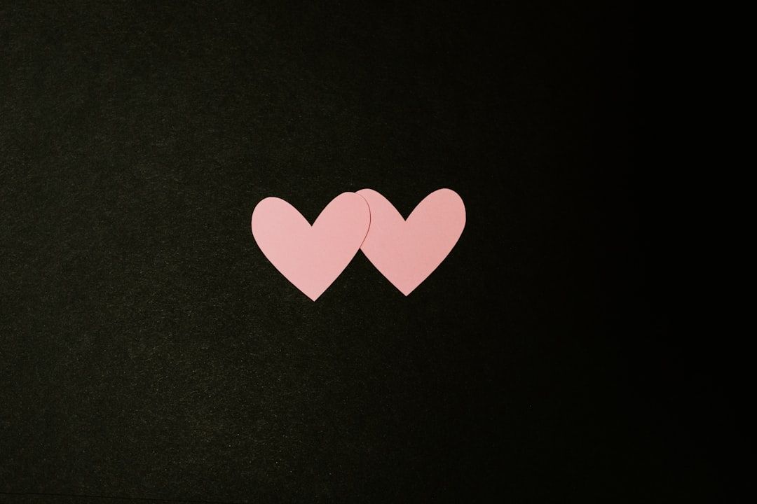 Photo Heart and handshake