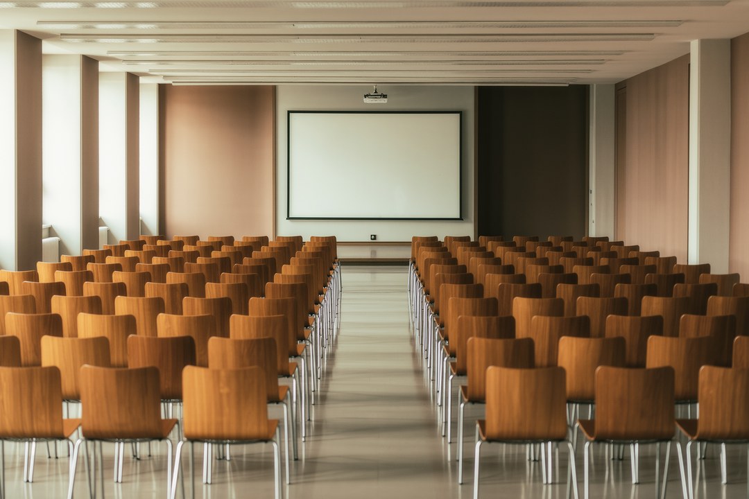 Photo Classroom setting
